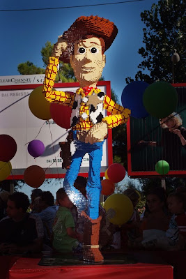 légo toy-story Woody+Lego+Lee+Unkrich+Disney+Pixar