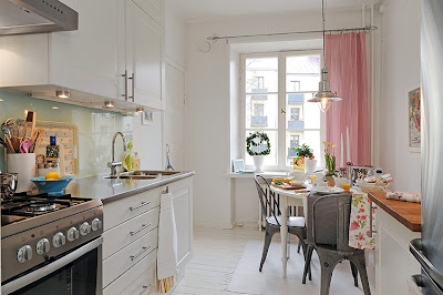 Casas pequeñas: Una casa de 48 metros cuadrados, Pequeños espacios