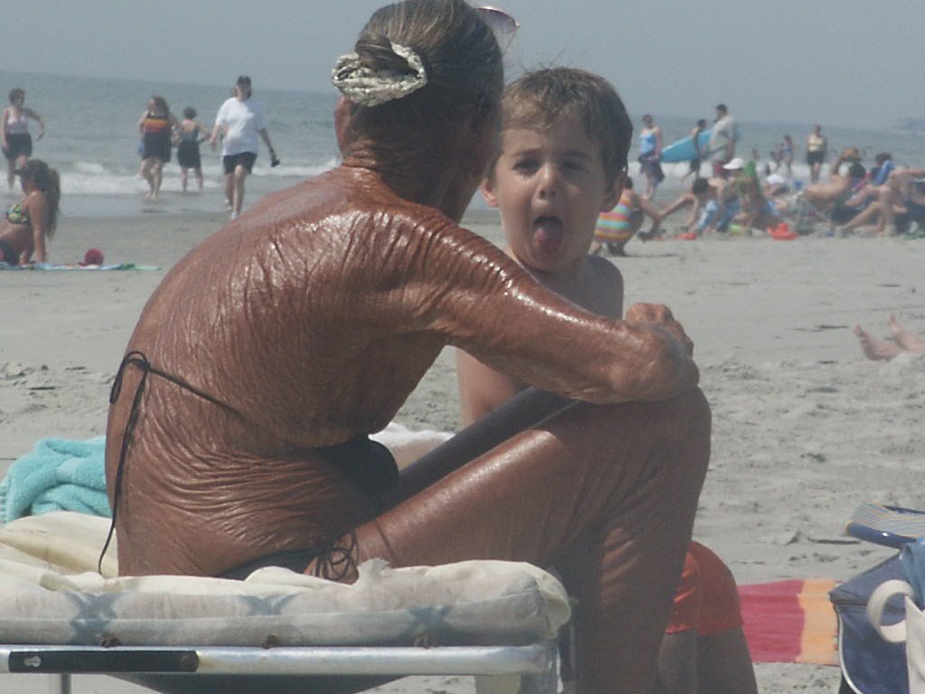Missionare position porno gif Teen obsessed with tanning salon