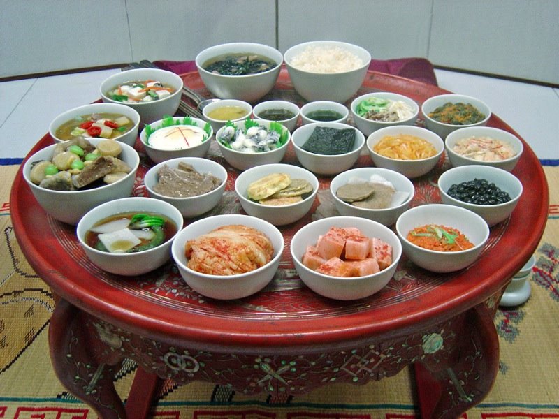 [Korean_food-Hanjungsik-01.jpg]
