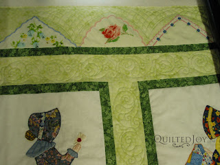 Hankie Obsession quilt getting the custom treatment - QuiltedJoy.com