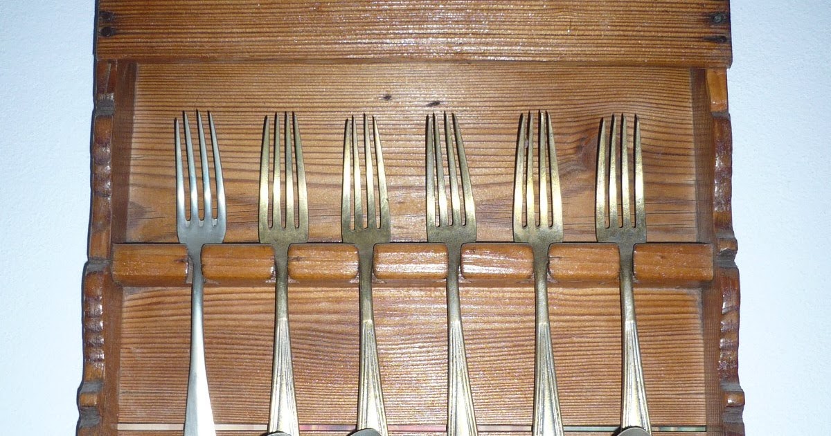 Museo Virtual de Felix (Almería): Soporte de madera para guardar los