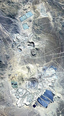 The mine is at the bottom of the picture