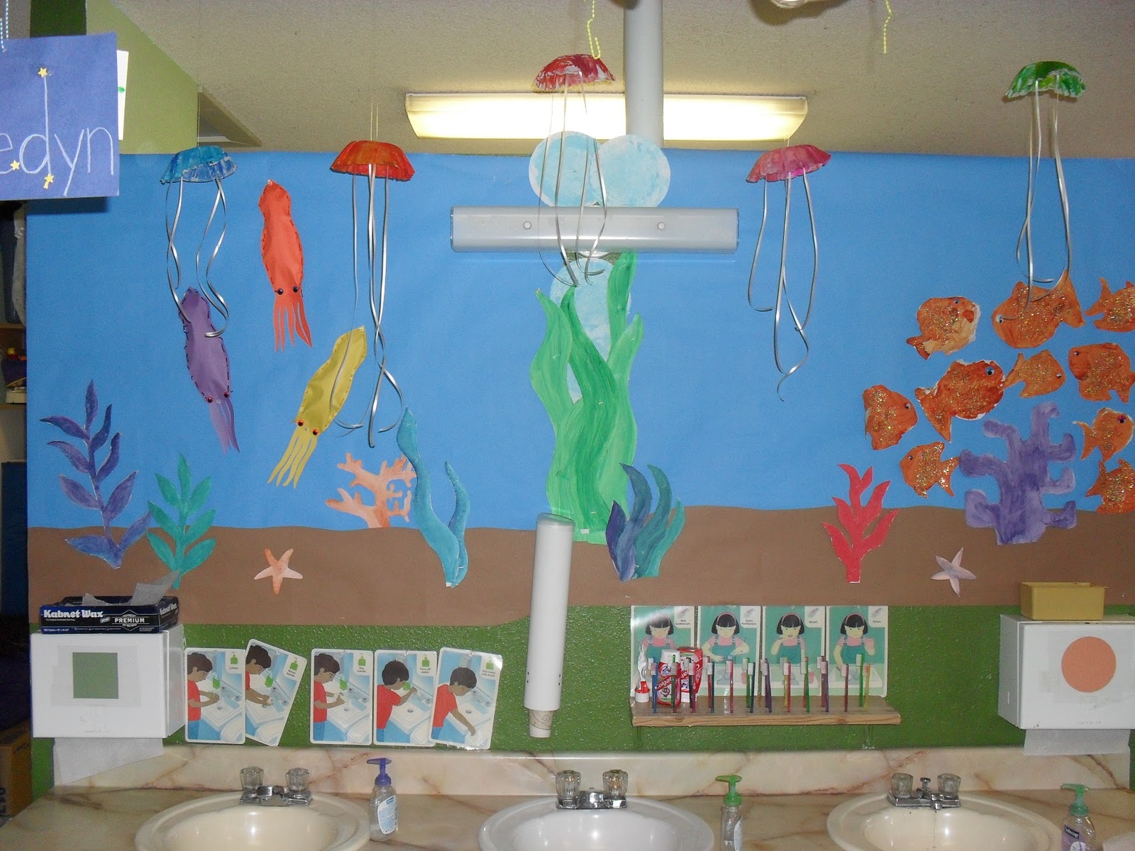 Ms. Ariann's Preschool Classroom: Ocean
