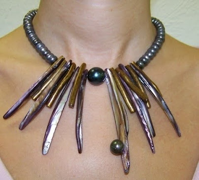 (Item # A11) WOW Necklace $75