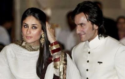 SAIF CAUGHT IN A NAUGHTY MOOD