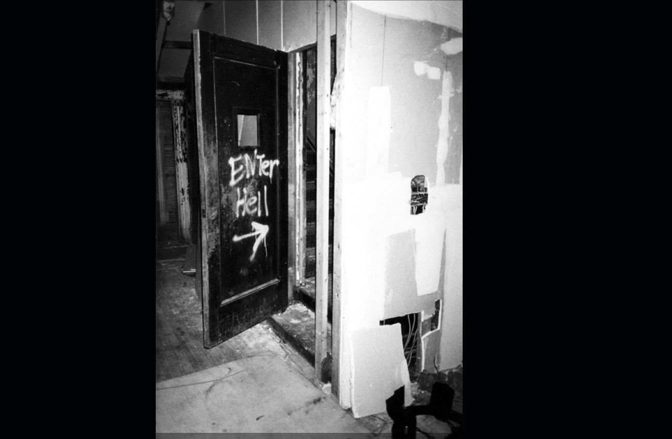 ENTER HELL  ENTER HELL  ENTER HELL  ENTER HELL  ENTER HELL ENTER HELL ENTER HELL . . .