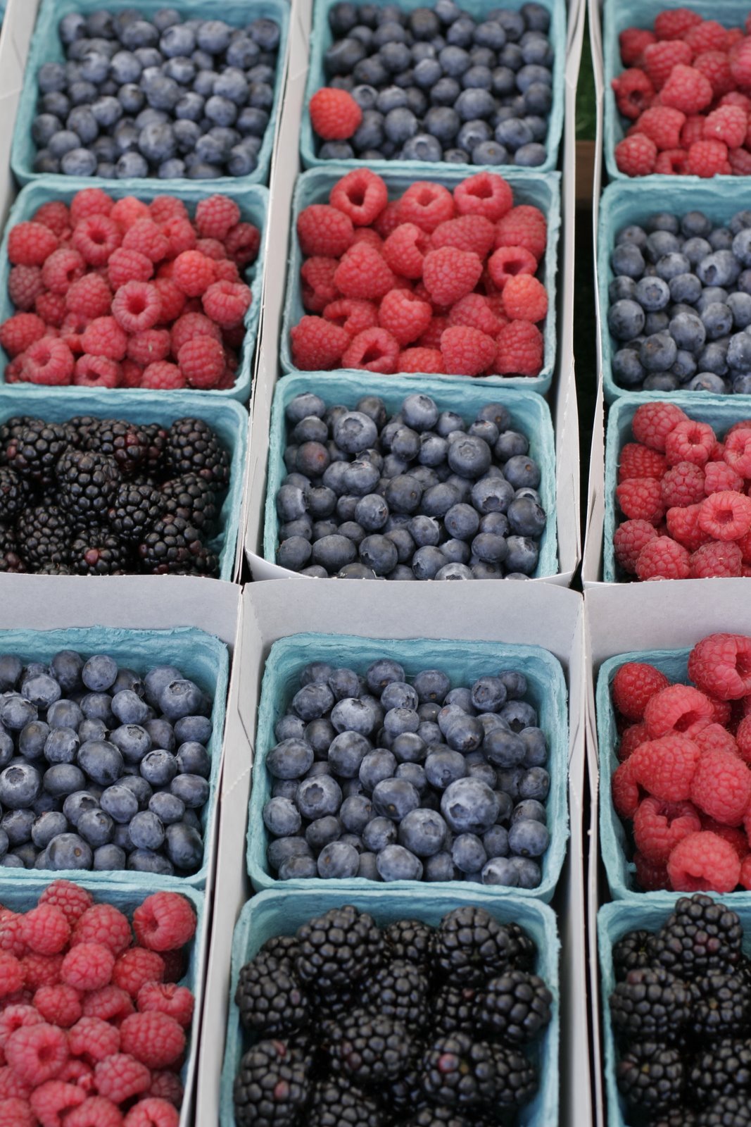 [MixedBerries.JPG]