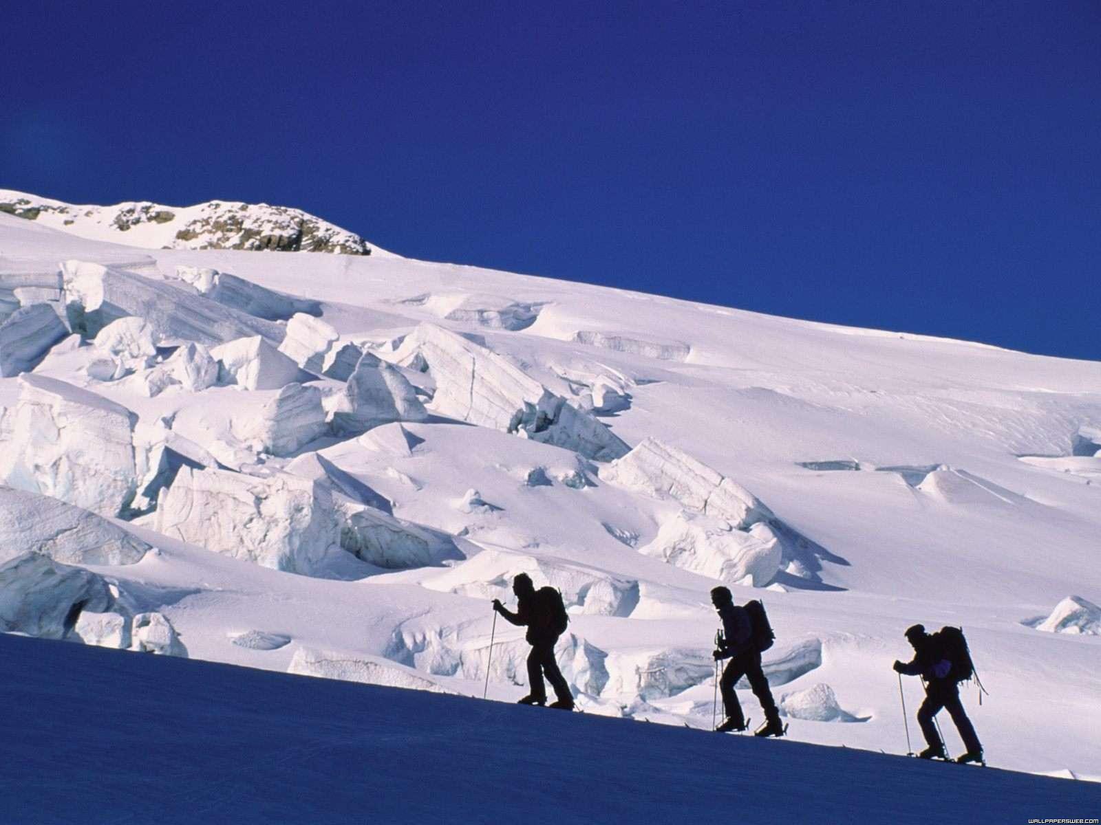 [climbing-mountain-default-ice.jpg]