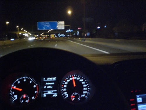 [coche+noche.jpg]