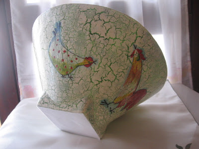 fruteira com galinhas craquelada e com découpage