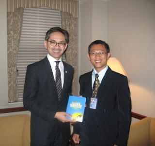 Bersama Marty Natalegawa