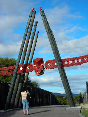 nina at the entrance to Te Puia