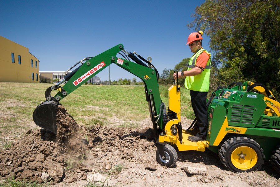 Kanga Loaders Selflevelling backhoe has advanced engineering