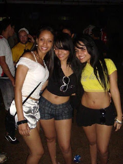 chicas latinas mujeres calientes chicas rubiaschicas gemelas