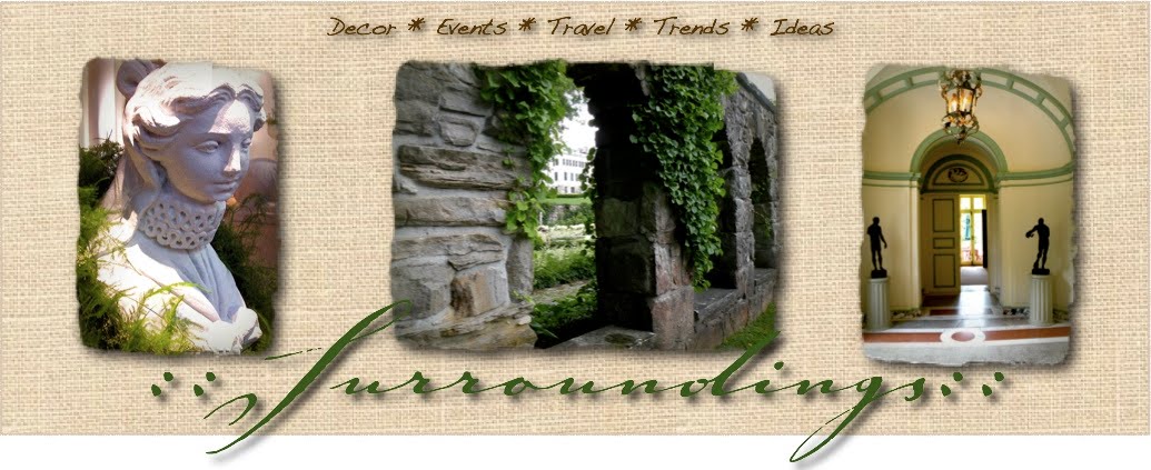 Linda Merrill <br> ::Surroundings::