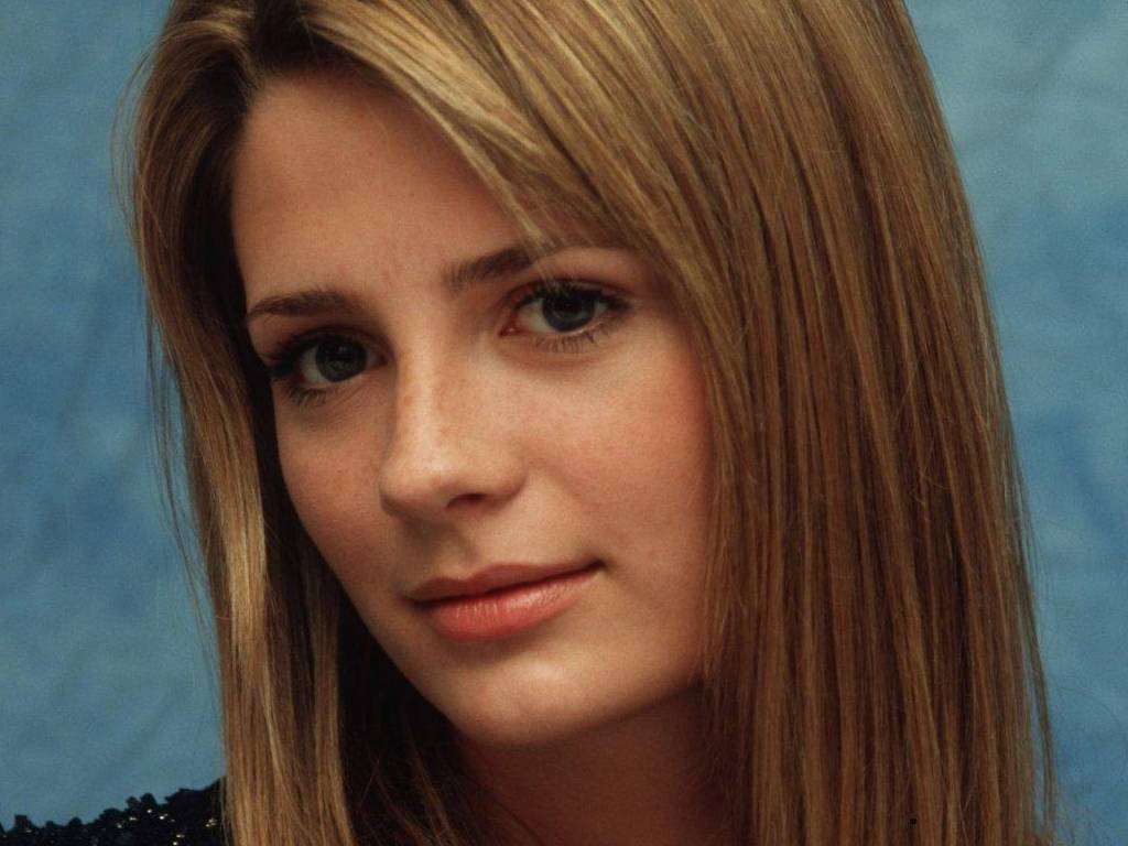 Watch Mischa Barton (born 1986 (naturalized American citizen) video Watch Mischa Barton (born 1986 (naturalized American citizen) video