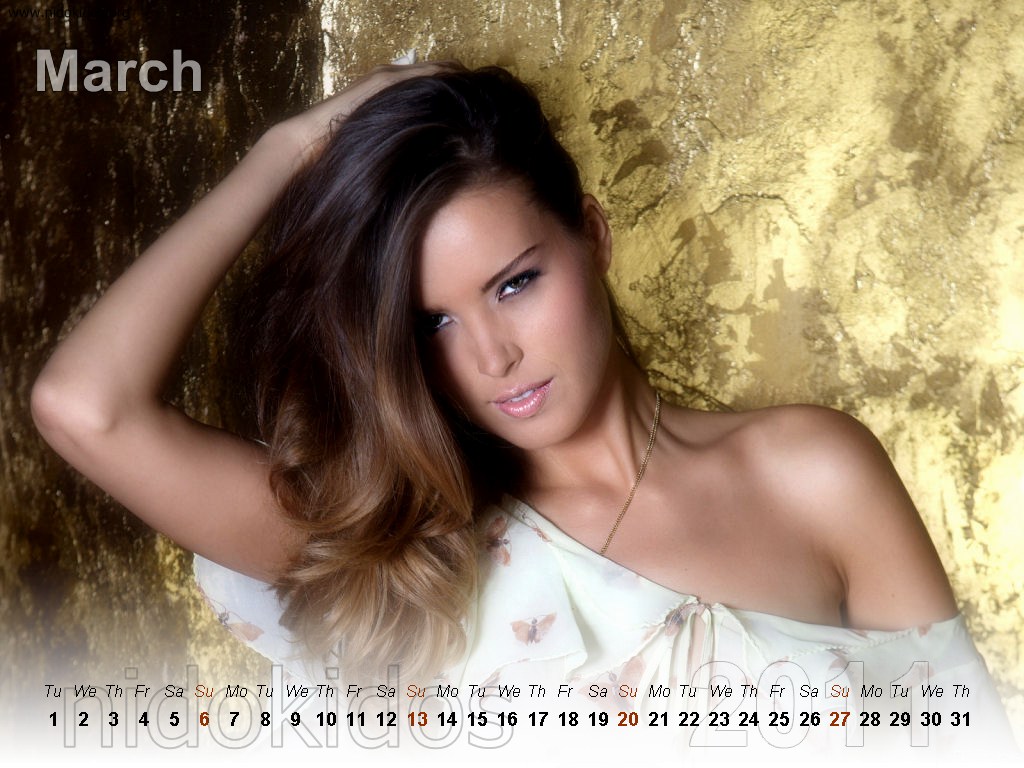 http://4.bp.blogspot.com/_H8Y9XEQXkGo/TRrW7FWX_aI/AAAAAAAAMiY/PcNM7zdYN60/s1600/Petra%2BNemcova%2BDeskop%2BCalendar%2B2011-3.jpg