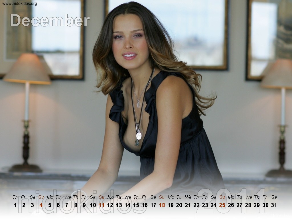 http://4.bp.blogspot.com/_H8Y9XEQXkGo/TRrWdxtMbhI/AAAAAAAAMhQ/S7iM1AXT8ss/s1600/Petra%2BNemcova%2BDeskop%2BCalendar%2B2011-12.jpg