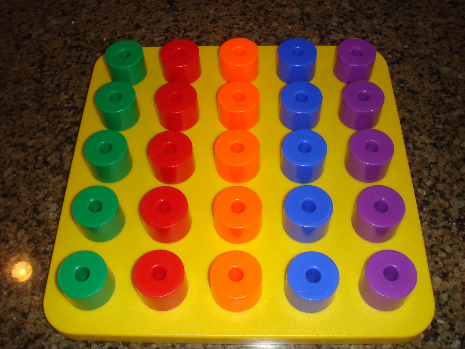 Princess Bargains Discovery Toys GIANT PEGBOARD Toy = 6