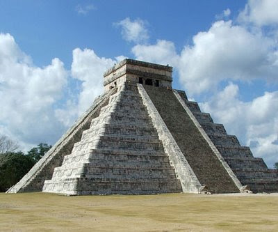 Chichen Itza in Mexico Chichen Itza in Mexico