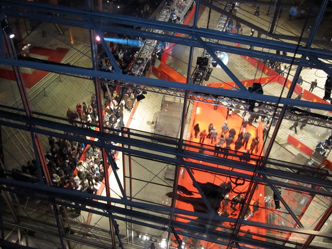 [Germany+0210+14_berlinale_palast_red_carpet.JPG]
