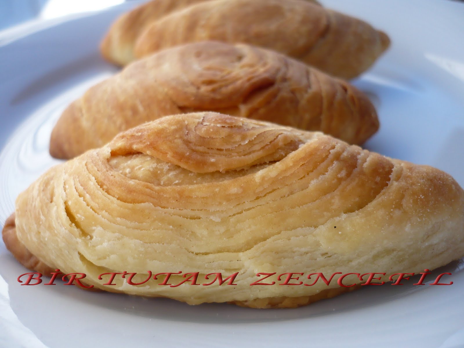 Midye Börek Tarifi – Denenmiş Tarifi Midye Börek Tarifi – Denenmiş Tarifi