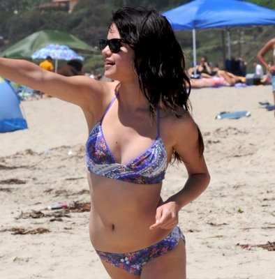 Selena Gomez Born on Singer He Was Born On July 22 1992 Selena Gomez Was Born To Ricardo