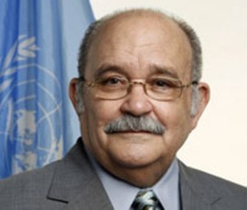 [miguel_d_escoto2.jpg]
