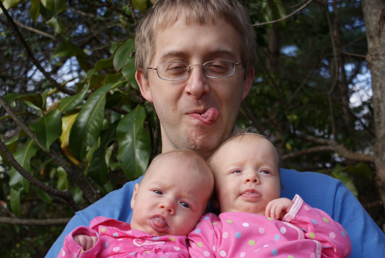 [Derek+and+his+women+017.JPG]