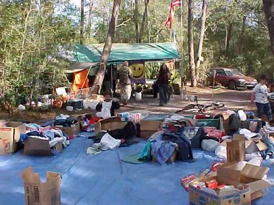 [Homeless+camp1.jpg]