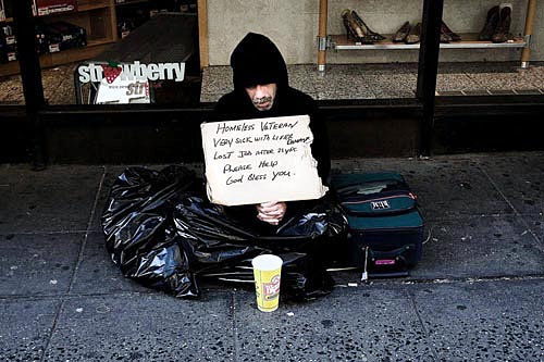 [homeless-veteran-new-york-city.jpg]