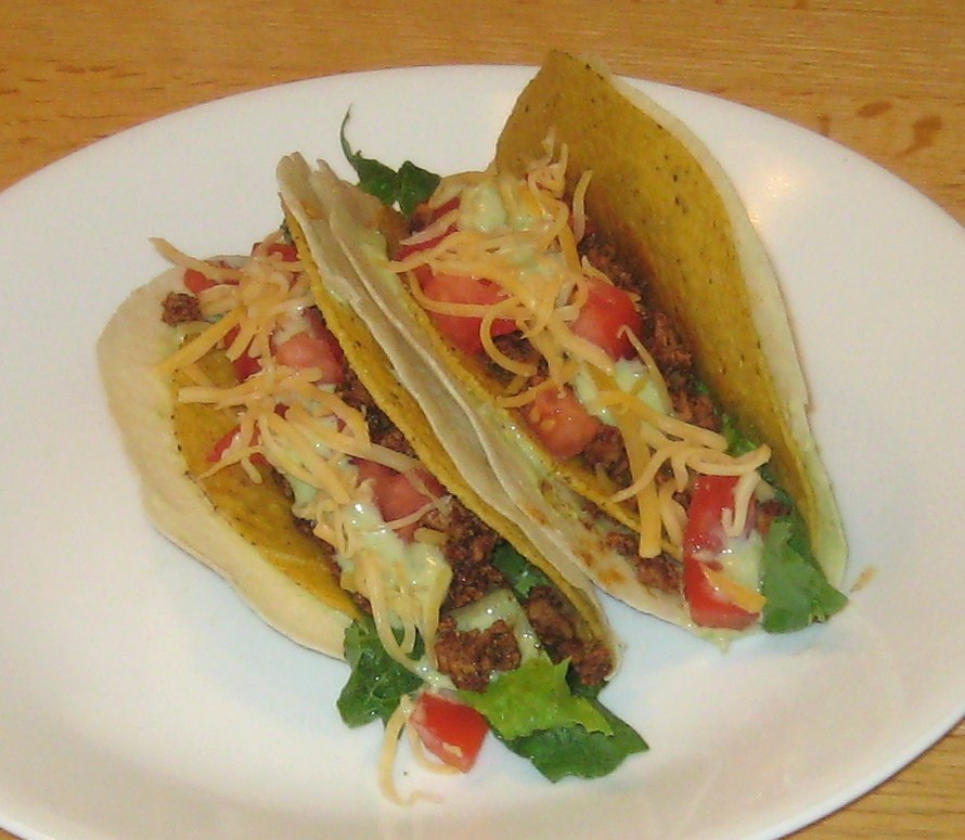 Little Kate, Big Taste SOFT CRUNCH TURKEY TACOS with ZESTY RANCH SAUCE