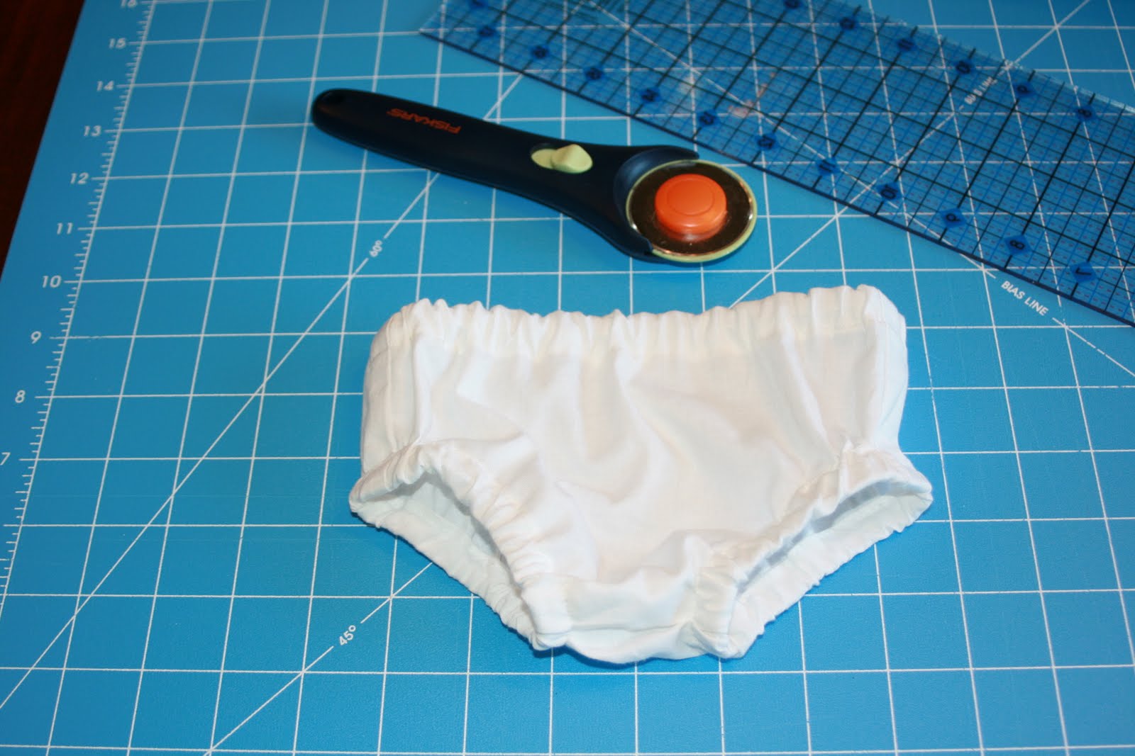 Sweetie Pie Baby Pillowcase Style Dress with Diaper Cover Tutorial DIY