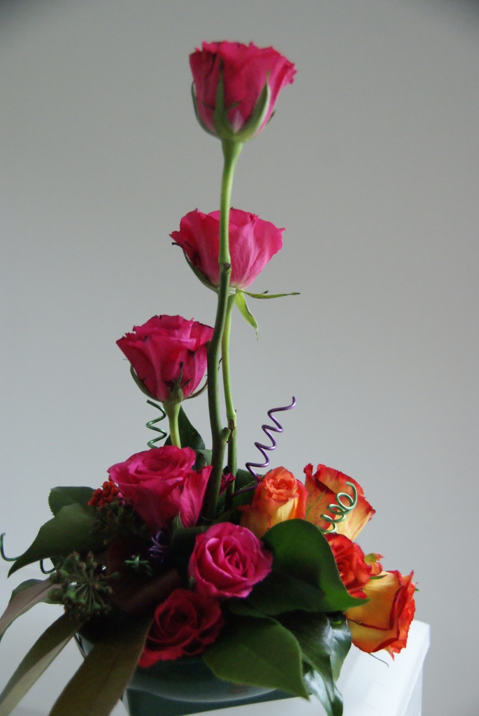 Vicki White Floral Design: Contemporary Front Facing