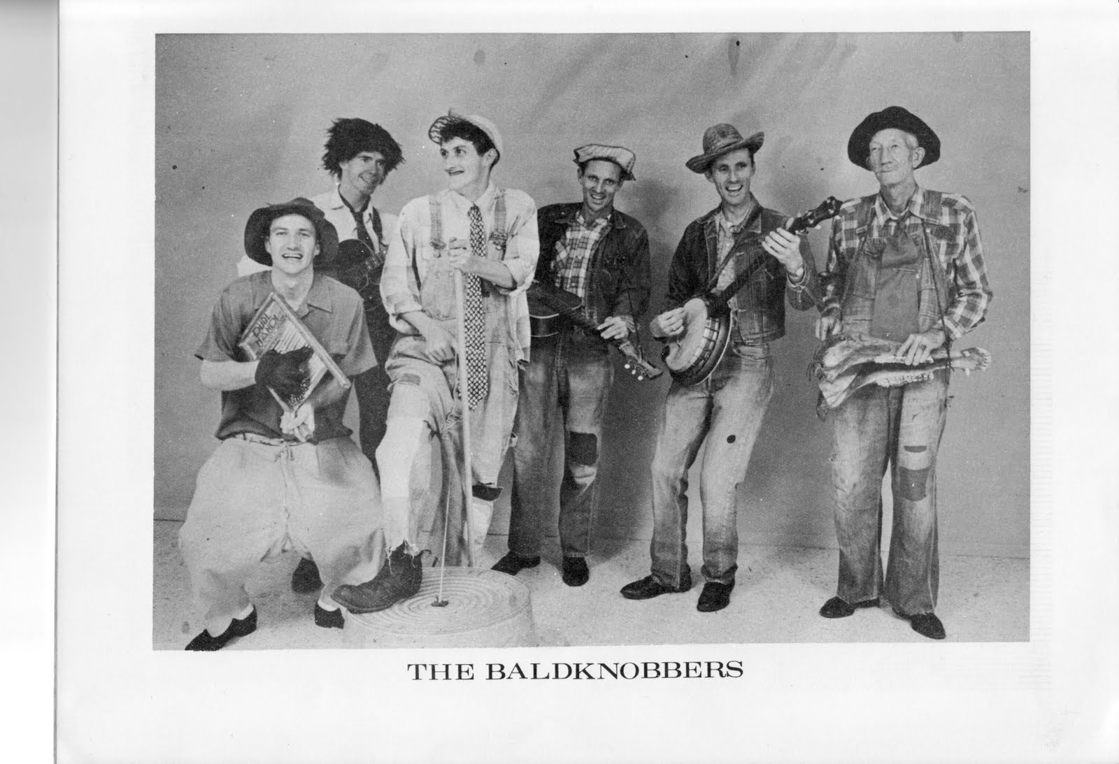 busplunge Branson's Baldknobbers present artifacts to Smithsonian