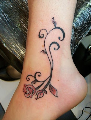 floral tattoos on feet | girls flower tattoo designs on foot. floral tattoos on feet | girls