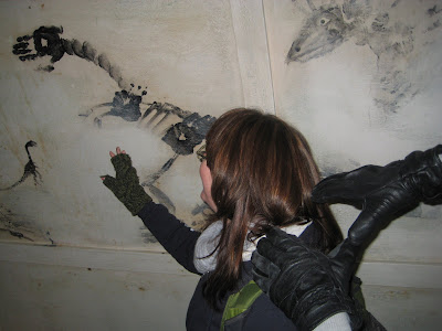 Dinosaur Cave Drawings