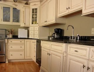 White Kitchens With White Appliances