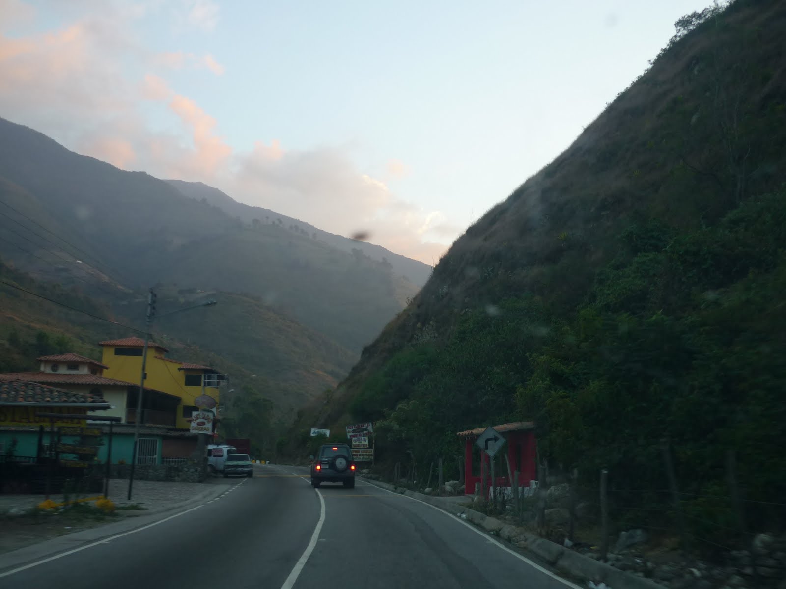 [P1030298.JPG]