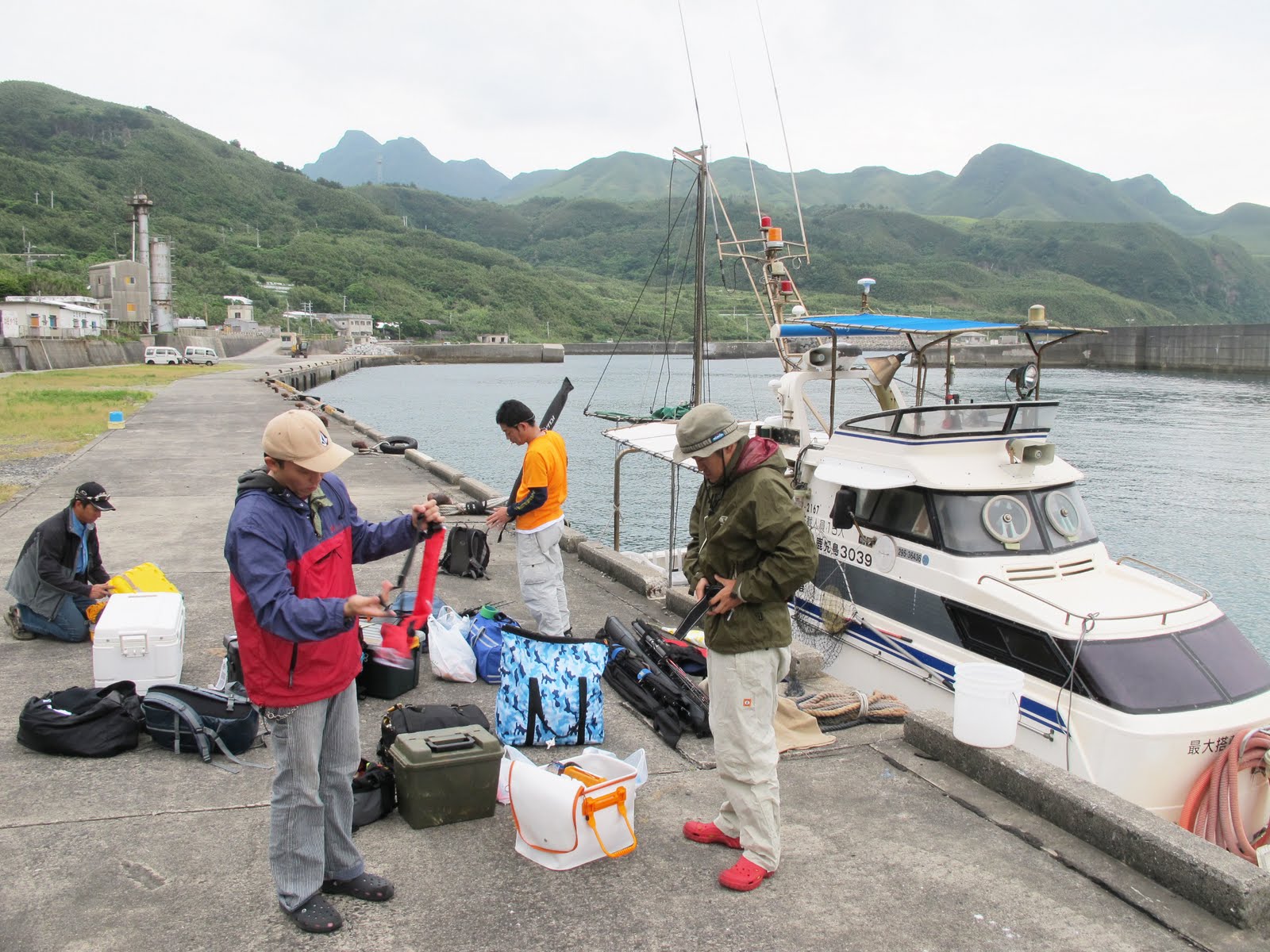 Tackle Source FISHING IN JAPAN SALTWATER