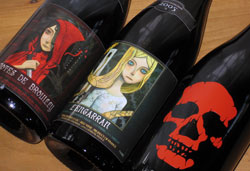 [Halloweenwines.jpg]