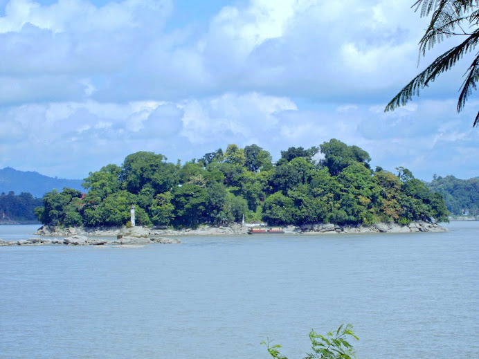 Peacock Island in Guwahati where Umananda Temple is situated