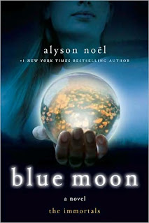 Blue+Moon+by+Alyson+Noel.JPG