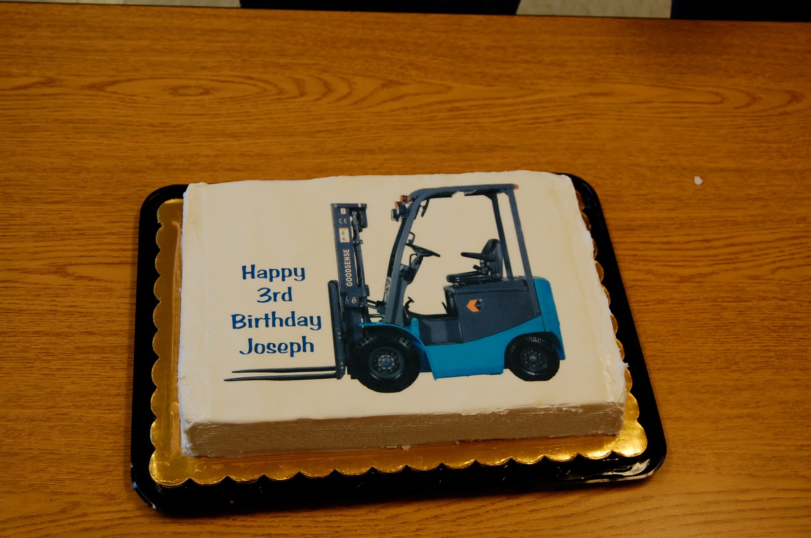 Planted Gypsy Feet Joe's Forklift Cake