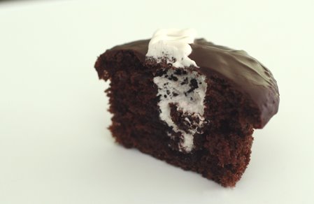 [Faux+Hostess+Cupcakes+028.jpg]