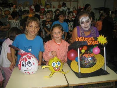 foto de los ganadores del concurso de calabazas