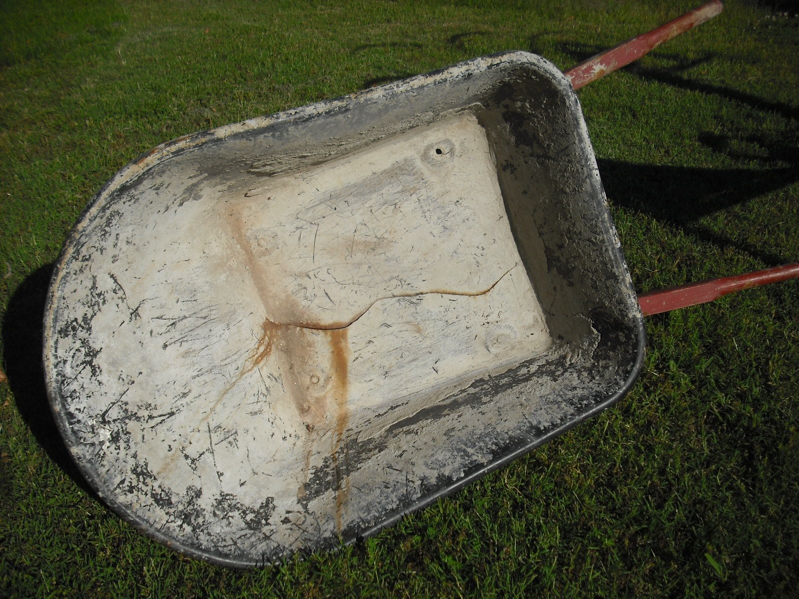 I COMBINE PIZZA AND WHEELBARROWS IN ONE POSTING Hungry Holler