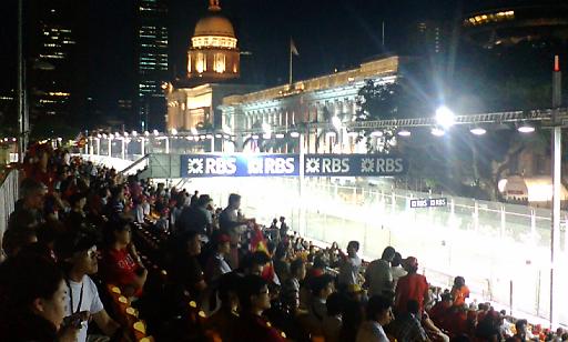 [F1000045.JPG]