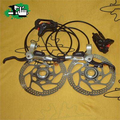 Como instalar frenos a disco hidráulicos en Bicicleta Como instalar frenos a disco hidráulicos en Bicicleta